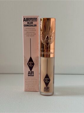 Charlotte Tilbury Airbrush Flawless Blur Concealer - 5 Medium - Full Size - NIB